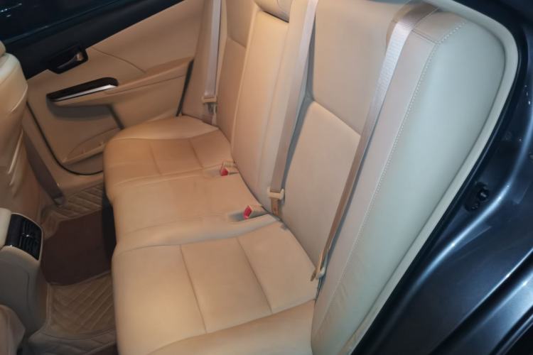 Used Toyota Camry 2015 2.5G Luxury Navigation Edition Left Rear Seat