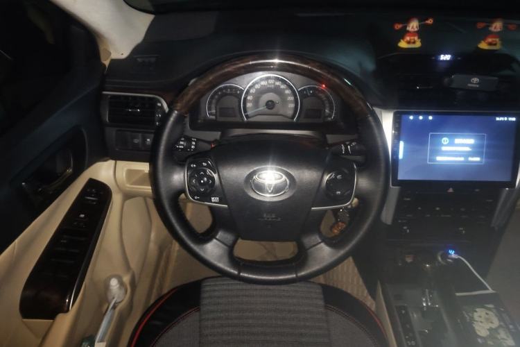 Used Toyota Camry 2015 2.0G Luxury Edition Steering Wheel