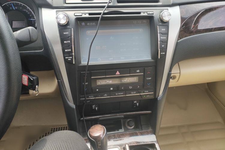 Used Toyota Camry 2015 2.0G Premier Edition Audio And AC Panel