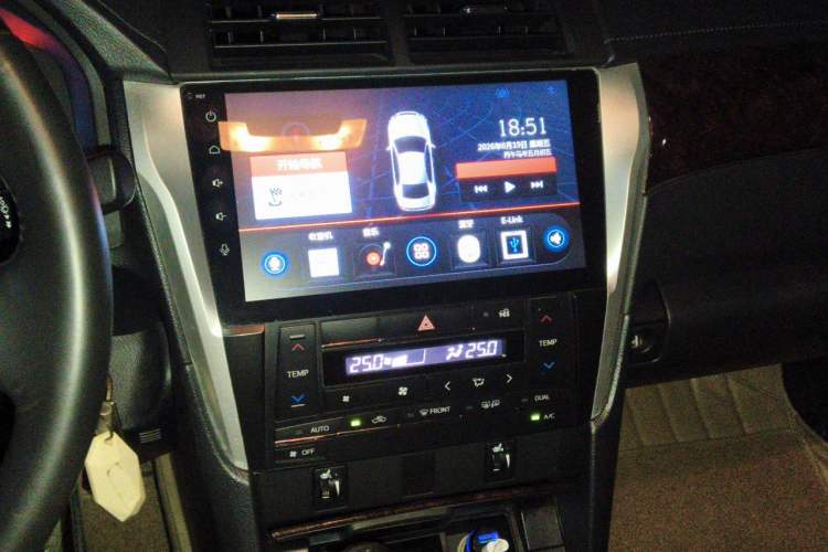 Used Toyota Camry 2015 2.0G Premier Edition Audio And AC Panel