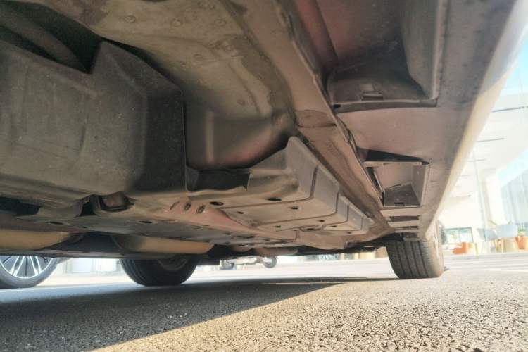 Used Toyota Camry 2015 2.0G Premier Edition Chassis Rear Right