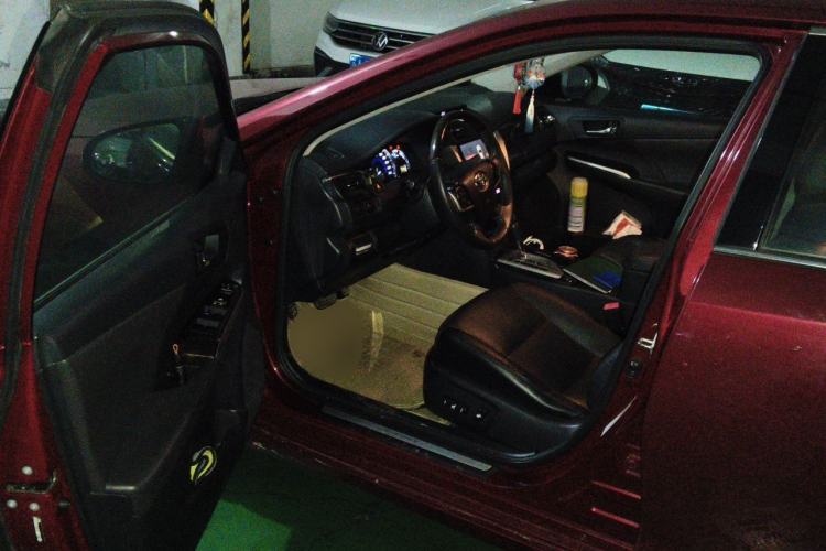 Used Toyota Camry 2015 2.0G Premier Edition Driver Seat