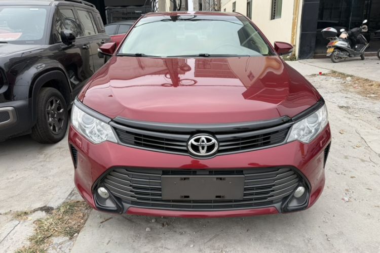 Used Toyota Camry 2015 2.5G Luxury Navigation Edition Exterior 1