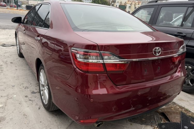 Used Toyota Camry 2015 2.5G Luxury Navigation Edition Exterior 3