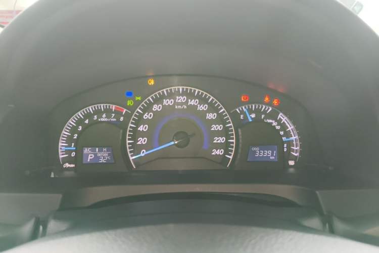 Used Toyota Camry 2015 2.0G Premier Edition Instrument Cluster
