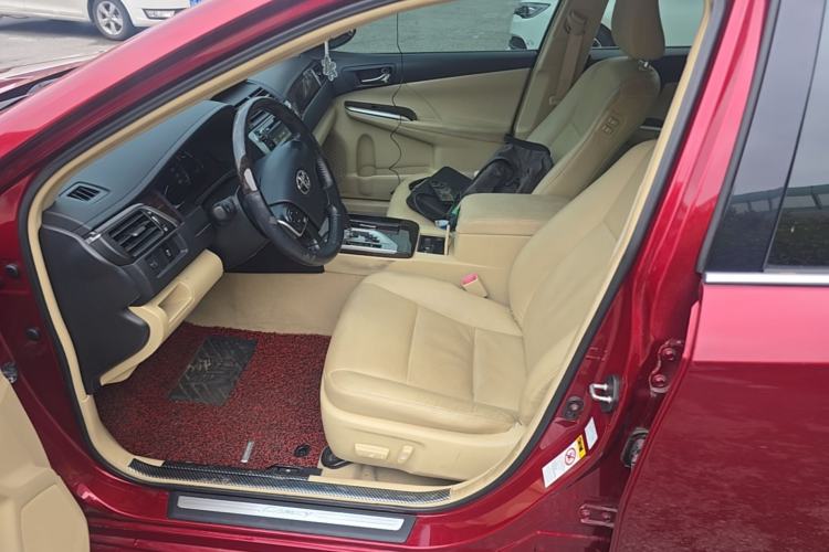 Used Toyota Camry 2015 2.0G Premier Edition Left Front Seat