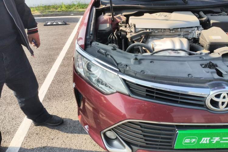 Used Toyota Camry 2015 2.0G Premier Edition Right Front Headlight
