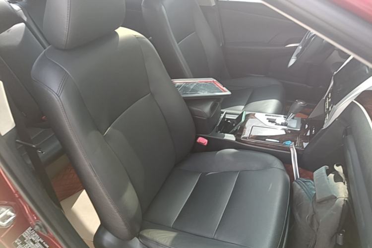 Used Toyota Camry 2015 2.0G Premier Edition Right Front Seat