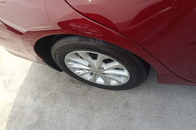 Used Toyota Camry 2015 2.0G Premier Edition Right Rear Wheel Hub