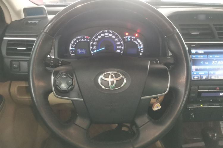 Used Toyota Camry 2015 2.0G Premier Edition Steering Wheel