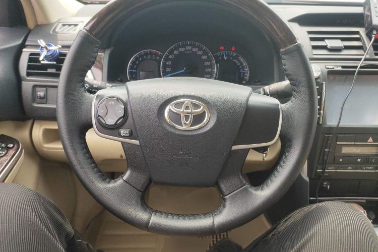 Used Toyota Camry 2015 2.0G Premier Edition Steering Wheel
