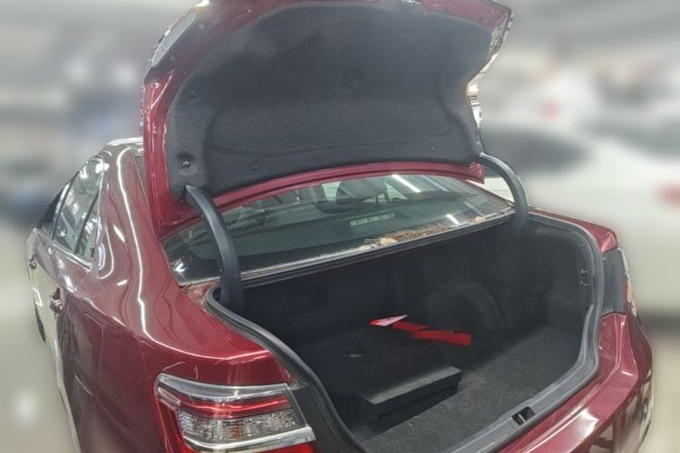 Used Toyota Camry 2015 Junrui 2.0S Activa Edition Trunk