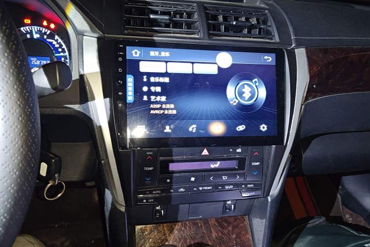 Used Toyota Camry 2015 2.0G Premier Edition Audio And AC Panel