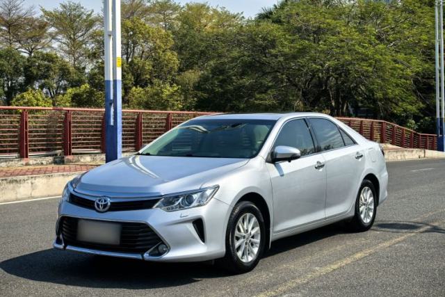 Used Toyota Camry 2015 Dual-Engine 2.5 HG Luxury Navigation Edition