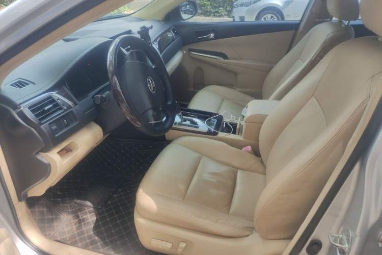 Used Toyota Camry 2015 2.0G Premier Edition Left Front Seat