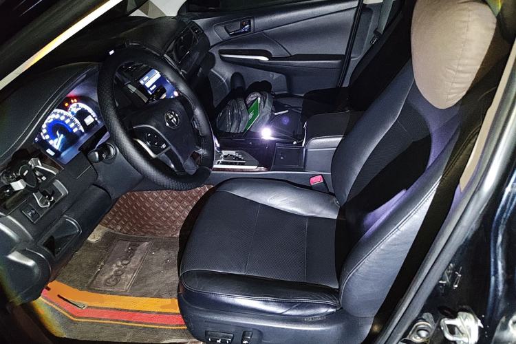 Used Toyota Camry 2015 2.0G Premier Edition Left Front Seat