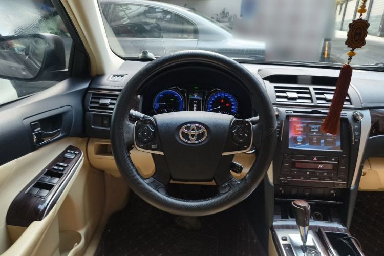 Used Toyota Camry 2015 Dual-Engine 2.5 HG Luxury Navigation Edition Steering Wheel