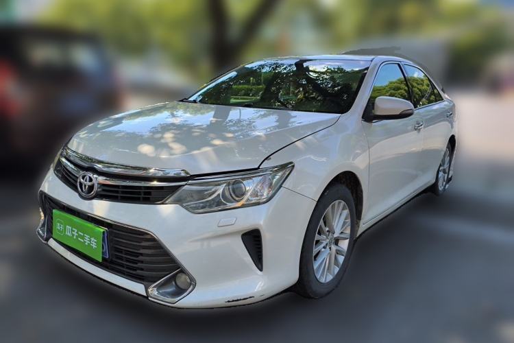 Used Toyota Camry 2015 2.5G Luxury Navigation Edition Guazi used car, China used car export, Used car for sale, Used Toyota cars, Cheapest cars for sale