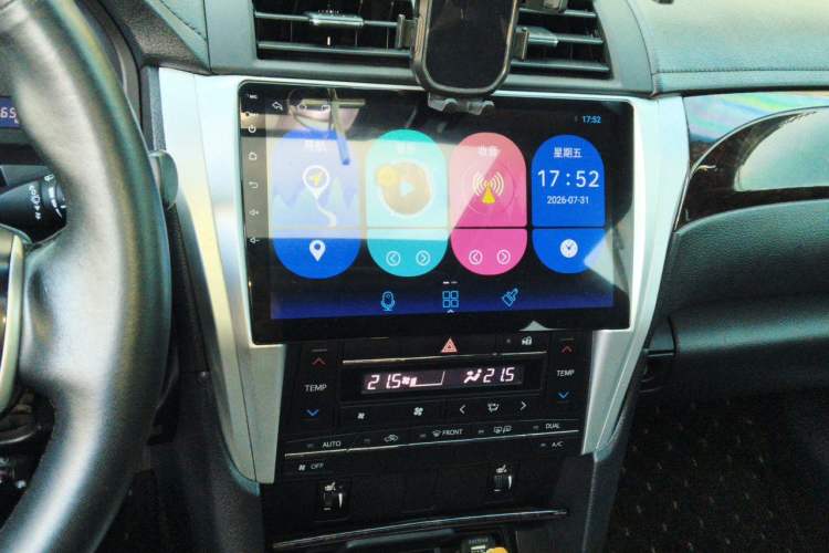 Used Toyota Camry 2015 2.0G Premier Edition Audio And AC Panel