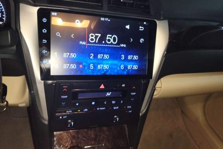 Used Toyota Camry 2015 2.0G Premier Edition Audio And AC Panel