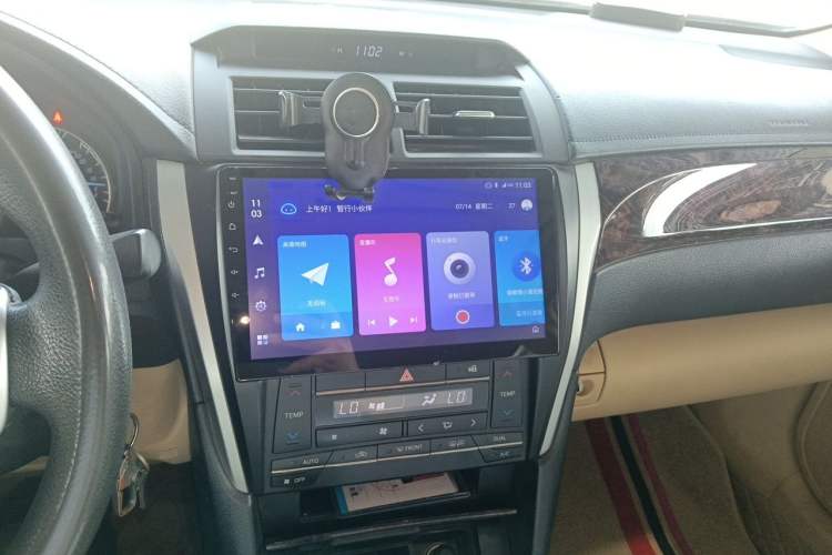 Used Toyota Camry 2015 2.0E Elite Edition Audio And AC Panel