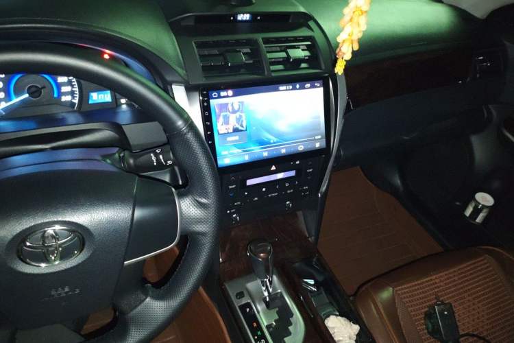 Used Toyota Camry 2015 2.0G Premier Edition Audio And AC Panel