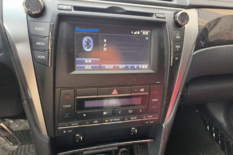Used Toyota Camry 2015 2.0G Premier Edition Audio And AC Panel