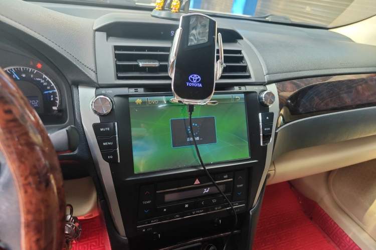 Used Toyota Camry 2015 2.0G Premier Edition Audio And AC Panel