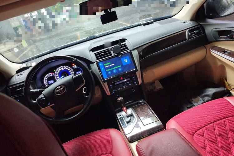Used Toyota Camry 2015 2.0G Premier Edition Center Console