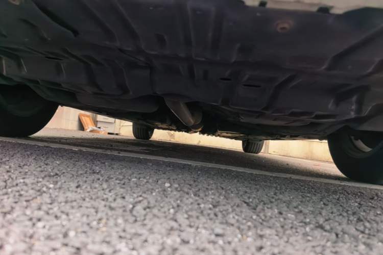Used Toyota Camry 2015 2.0G Premier Edition Chassis Front