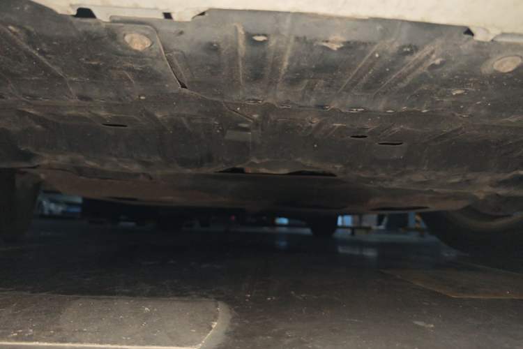 Used Toyota Camry 2015 2.0G Premier Edition Chassis Front