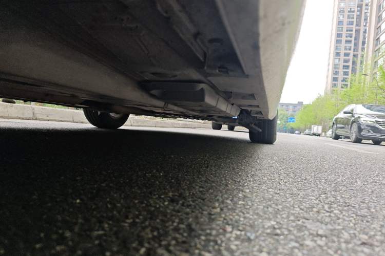 Used Toyota Camry 2015 2.0G Premier Edition Chassis Front Left