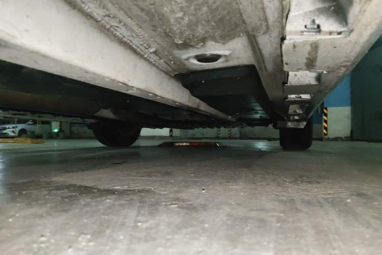 Used Toyota Camry 2015 2.0G Premier Edition Chassis Front Left