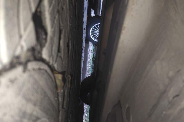 Used Toyota Camry 2015 2.0G Premier Edition Chassis Front Left