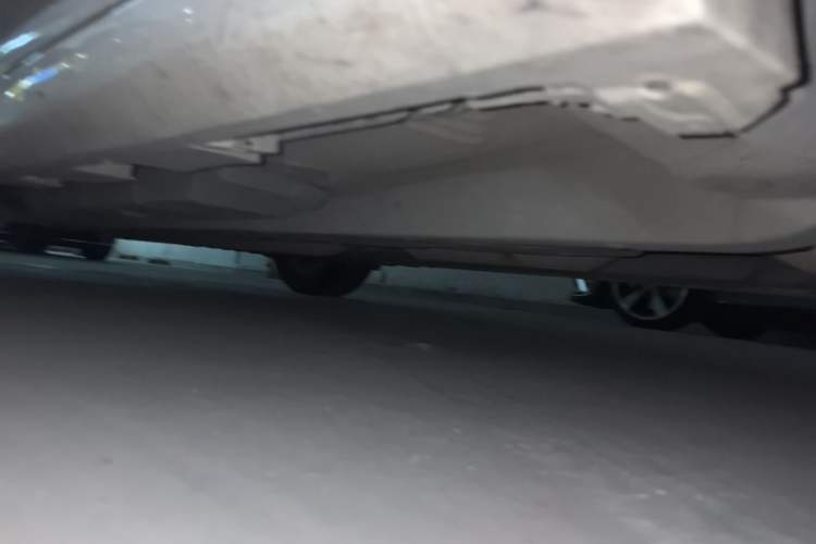 Used Toyota Camry 2015 2.0G Premier Edition Chassis Front Right