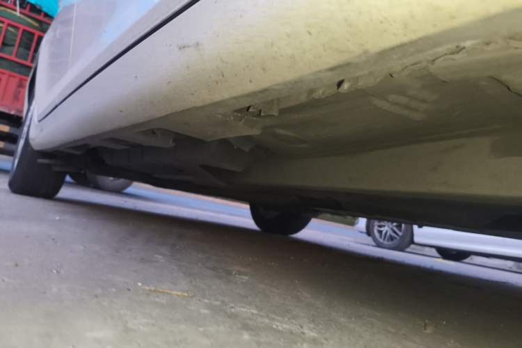 Used Toyota Camry 2015 2.0E Elite Edition Chassis Front Right