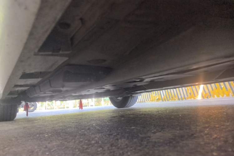 Used Toyota Camry 2015 2.0E Elite Edition Chassis Front Right