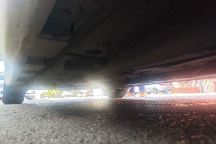 Used Toyota Camry 2015 2.0G Premier Edition Chassis Front Right