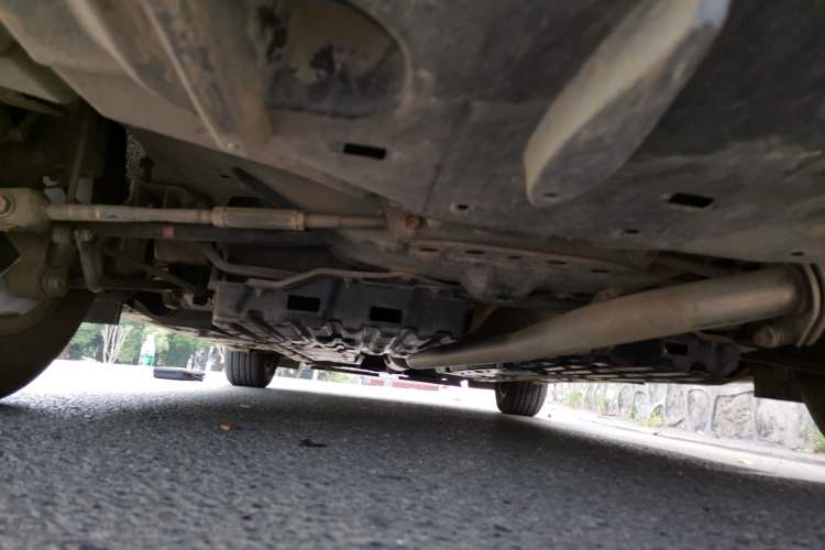 Used Toyota Camry 2015 2.0G Premier Edition Chassis Rear