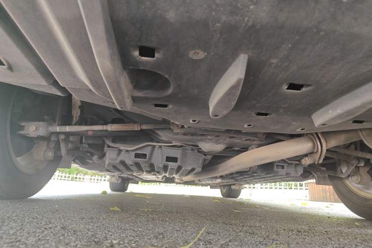 Used Toyota Camry 2015 2.0G Premier Edition Chassis Rear