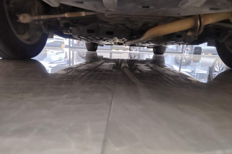 Used Toyota Camry 2015 2.0G Luxury Edition Chassis Rear Left