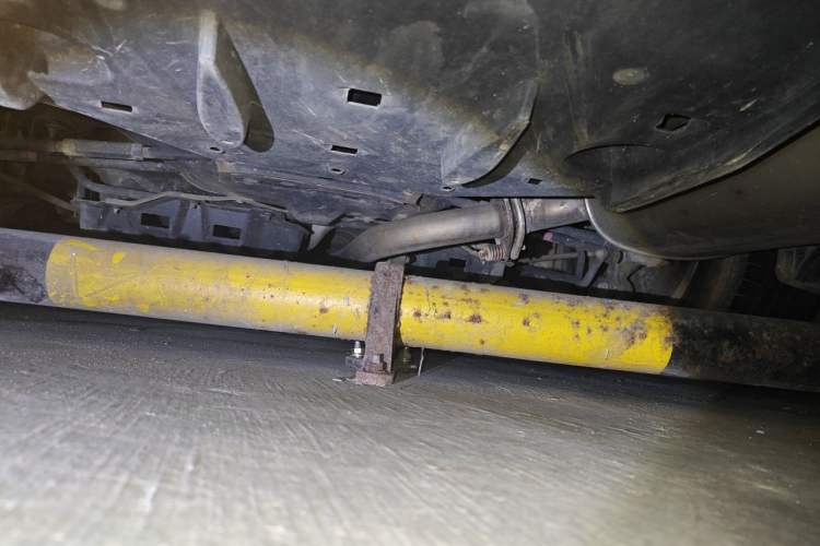Used Toyota Camry 2015 2.0G Premier Edition Chassis Rear