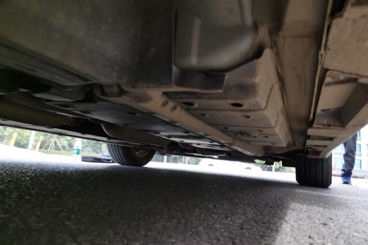 Used Toyota Camry 2015 2.0G Premier Edition Chassis Rear Right