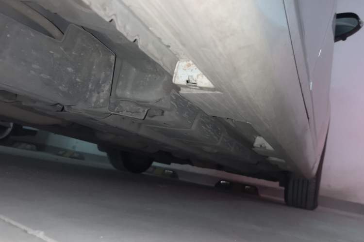 Used Toyota Camry 2015 2.0G Premier Edition Chassis Rear Right