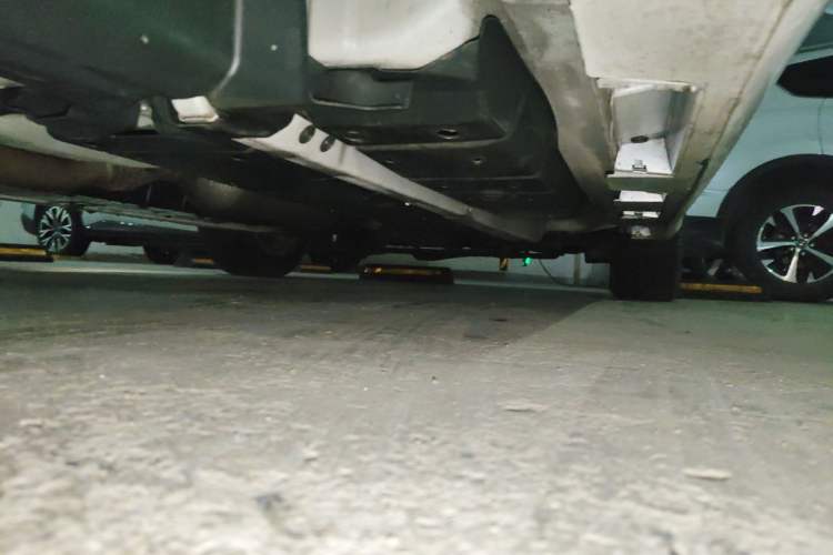 Used Toyota Camry 2015 2.0G Premier Edition Chassis Rear Right