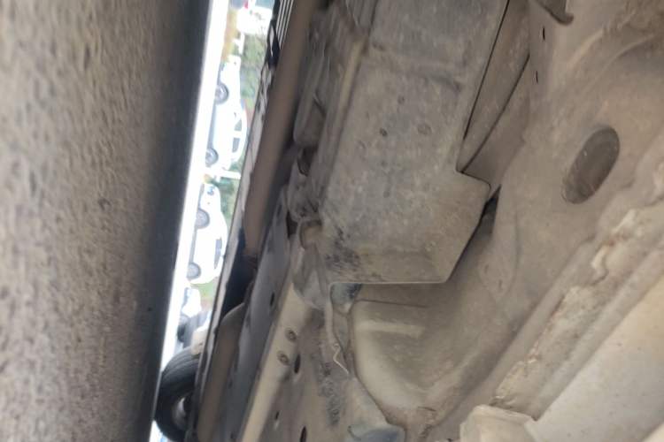 Used Toyota Camry 2015 2.0E Elite Edition Chassis Rear Right