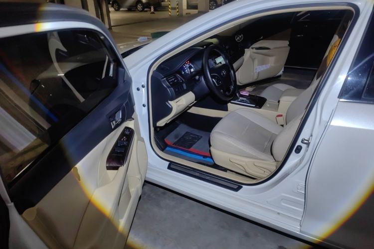 Used Toyota Camry 2015 2.0E Elite Edition Driver Seat