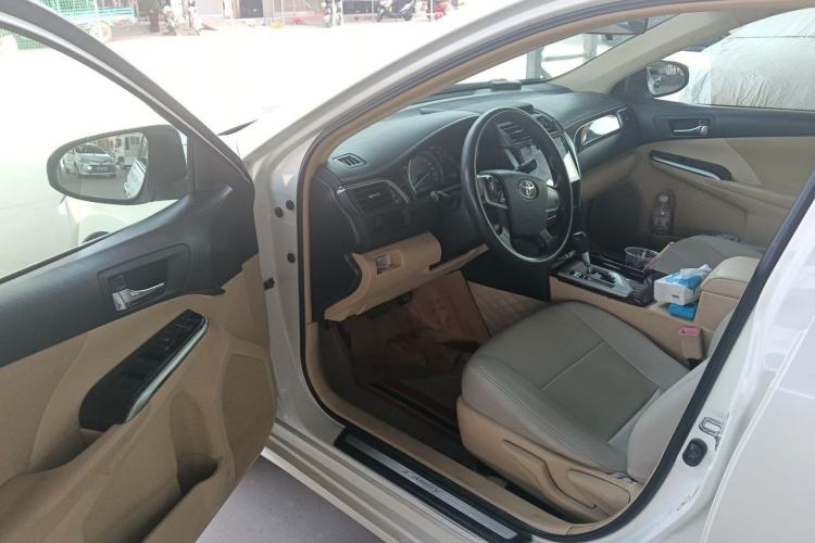 Used Toyota Camry 2015 2.0E Elite Edition Driver Seat