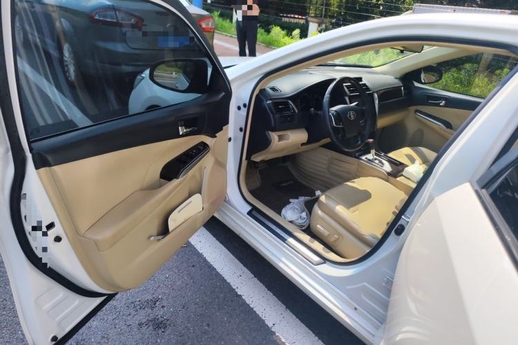 Used Toyota Camry 2015 2.0G Premier Edition Driver Seat