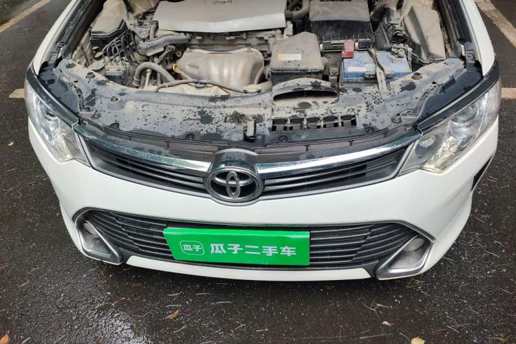 Used Toyota Camry 2015 2.0G Premier Edition Engine Bay